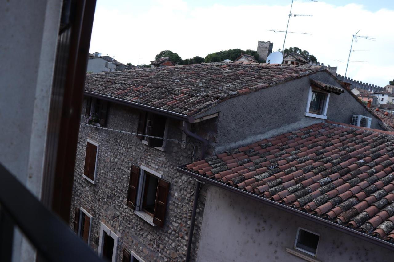 Le Camere Dell'Ancora Monzambano Exteriör bild